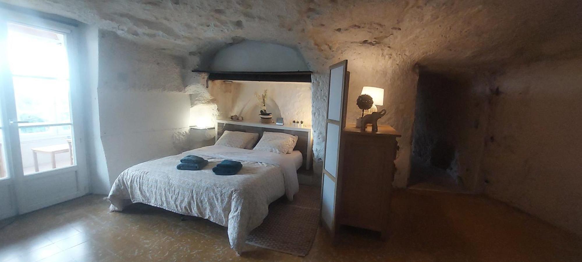 Troglo Entre Caves Et Chateaux مونتلويس سور لوار المظهر الخارجي الصورة